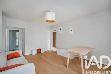 Apartment in Grenoble (38100)