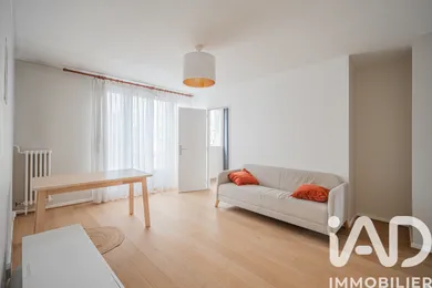 Apartment at Grenoble (38100)