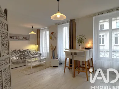 Appartement à Paris (75015)
