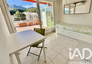 Apartment in Menton (06500)