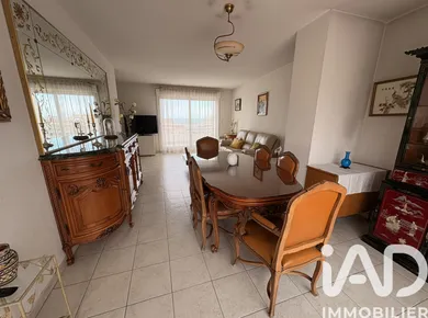 Apartment in Menton (06500)