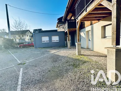 Building in Carspach (68130)