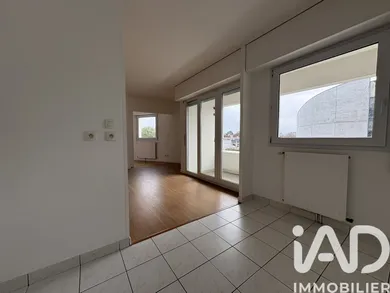 Apartment in Nantes (44300)