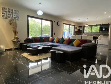 Maison à Saint-Étienne (42100)