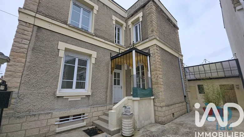 Maison 7 pièces 127 m² · à Romilly-sur-Seine · 127 m² · 173 000 €