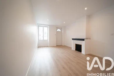 Apartment at Moissy-Cramayel (77550)