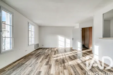 Apartment in Serris (77700)