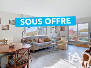 Apartment at Mont-Saint-Aignan (76130)