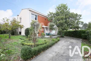 Maison traditionnelle à Castelginest (31780)