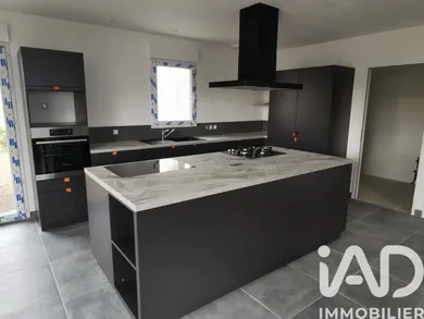 House in Les Herbiers (85500)