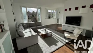 Apartment at Sèvres (92310)