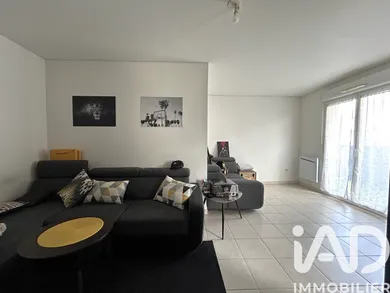 Apartment in Montévrain (77144)