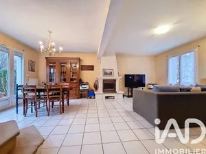 Traditional house at Chevry-Cossigny (77173)