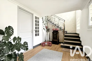 Traditional house in Champs-sur-Marne (77420)