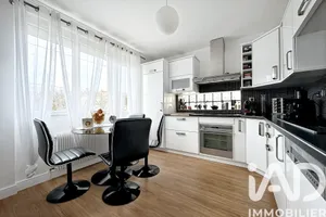 Traditional house in Champs-sur-Marne (77420)