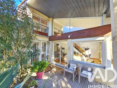 Maison d'architecte à Saint-Cyprien (66750)