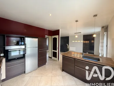 Traditional house in Les Vallées de la Vanne (89320)