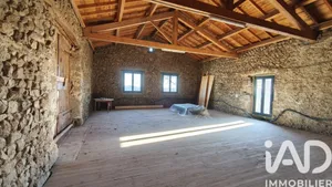 Park home in Tiranges (43530)