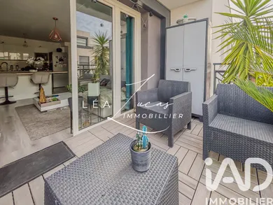 Apartment in Colombes (92700)