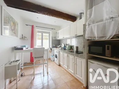 Apartment at Aix-en-Provence (13100)