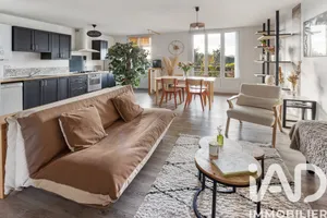 Apartment in Nantes (44300)