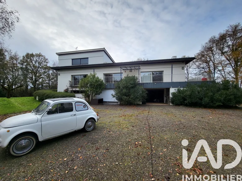 Maison 8 pièces 451 m² · à Apremont · 450,7 m² · 534 000 €