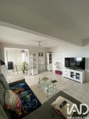 Apartment at Sainte-Marie (97438)