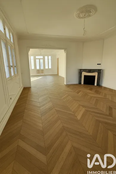 Manor in Le Neubourg (27110)