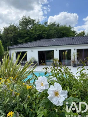 House at Blésignac (33670)