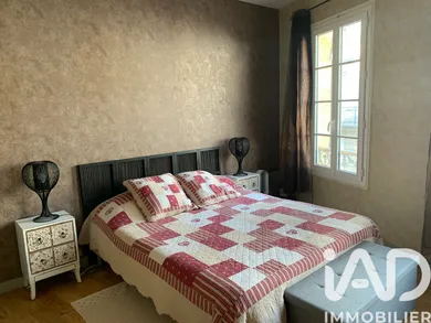 Townhouse in Libourne (33500)