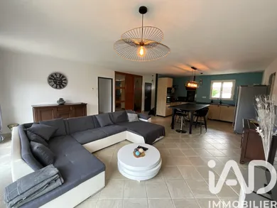 House at Tercé (86800)