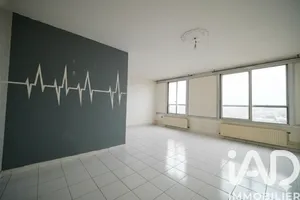 Apartment in Asnières-sur-Seine (92600)