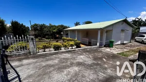 Maison traditionnelle à Saint-Pierre (97432)