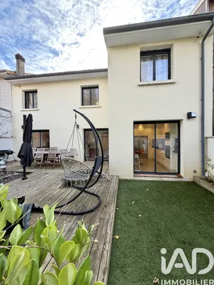 House in Bordeaux (33200)