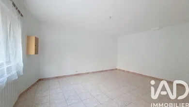 Apartment in Yerres (91330)