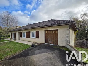 Maison à Puymoyen (16400)