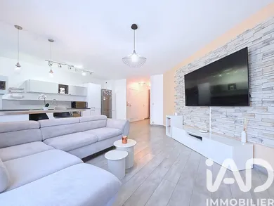 Appartement à Émerainville (77184)