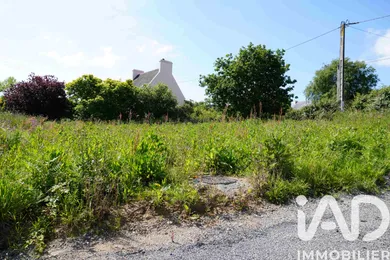 Building plot at Lesneven (29260)