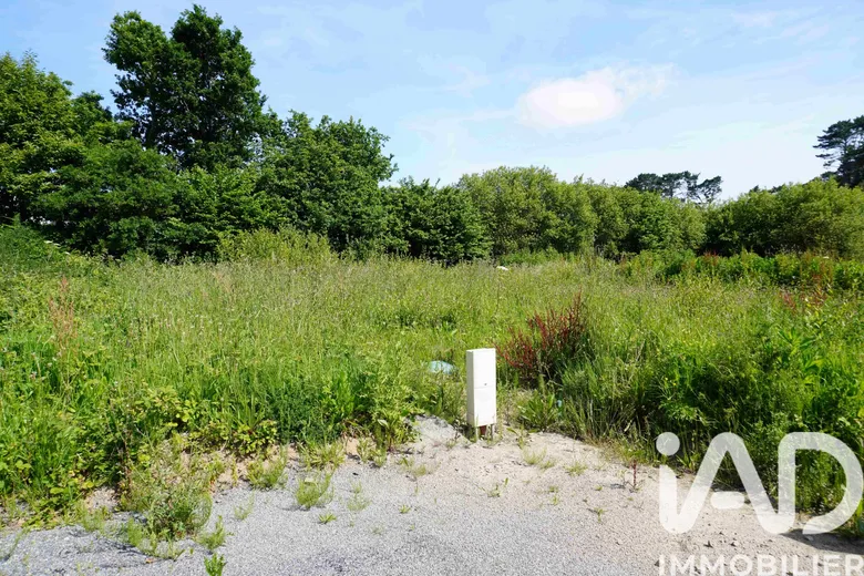 Terrain à bâtir à Lesneven (29260) · 62 500 €