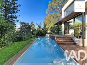 Maison d'architecte à Saint-Gély-du-Fesc (34980)