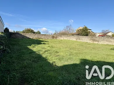 Terrain à bâtir à Soucieu-en-Jarrest (69510)