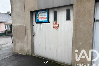 Garage in Nantes (44100)