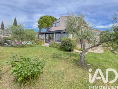 Maison traditionnelle à Pourrières (83910)