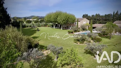 Mas in Cheval-Blanc (84460)