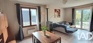 Maison à Die (26150)