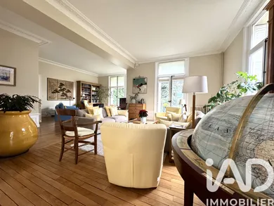 Mansion in Sceaux (92330)