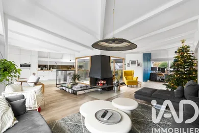 Maison d'architecte à Médan (78670)