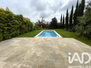 Appartement à Bordeaux (33800)