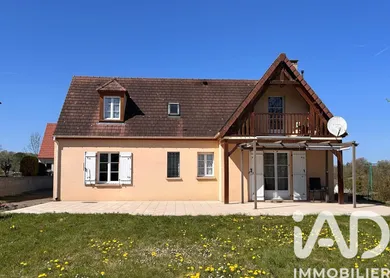 Detached house at Mortefontaine-en-Thelle (60570)