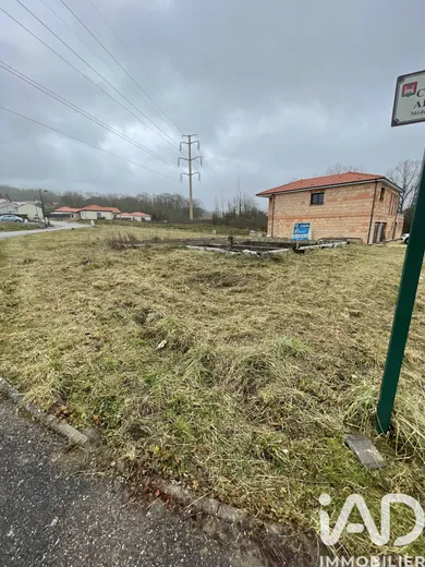 Terrain à bâtir à Pont-à-Mousson (54700)